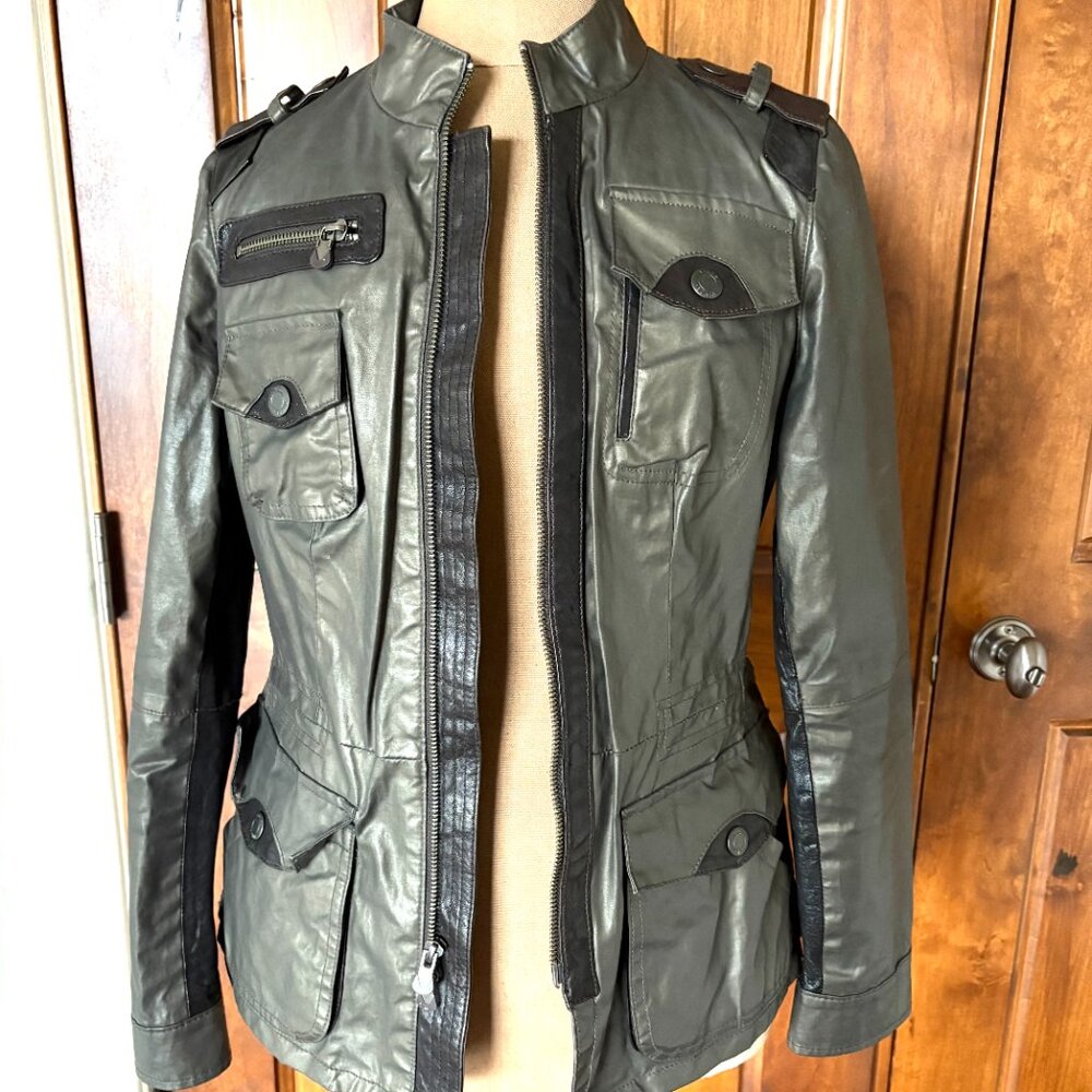 Vince Genuine Leather Trim Military Style Jacket. Size XS. Green/Brown.